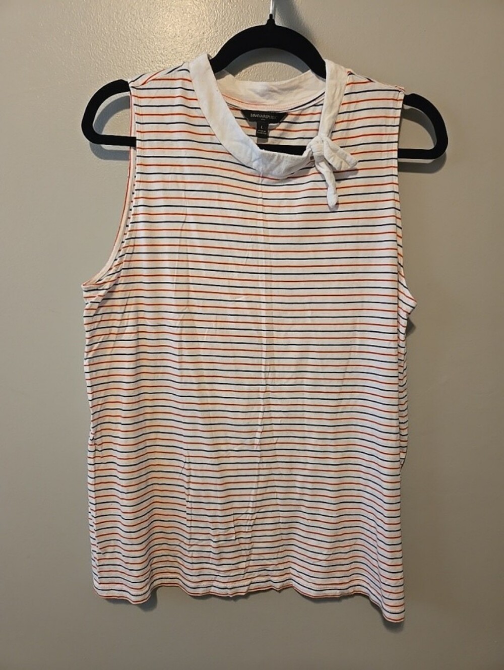 Bananna Republic Womens  Tank Top Red White Blue  Micro Stripes and Tie Neck L